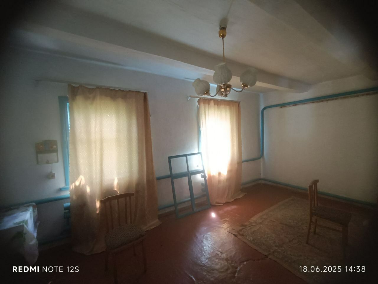 1835707217807659