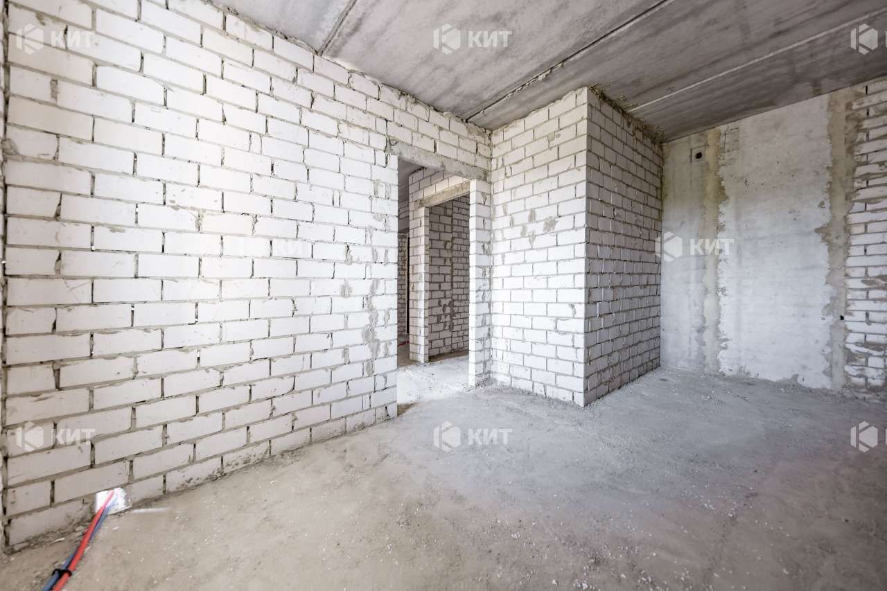 1834004475051066