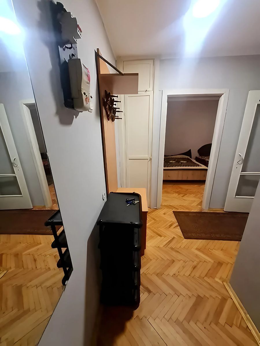 1835728373941660