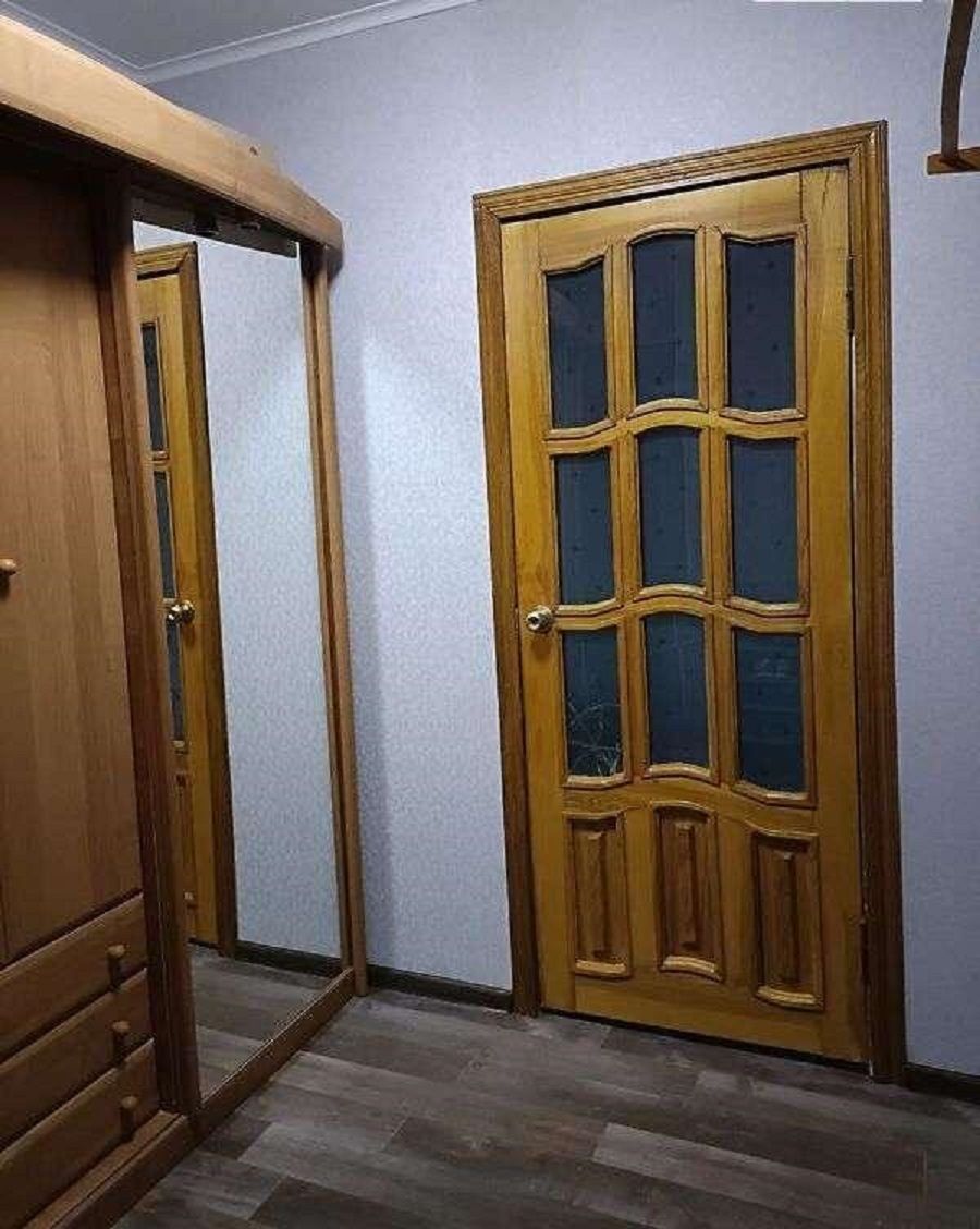 1833818897683661