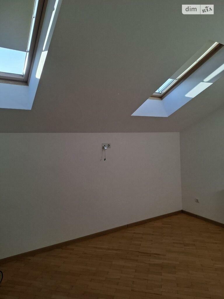 1830568792826662
