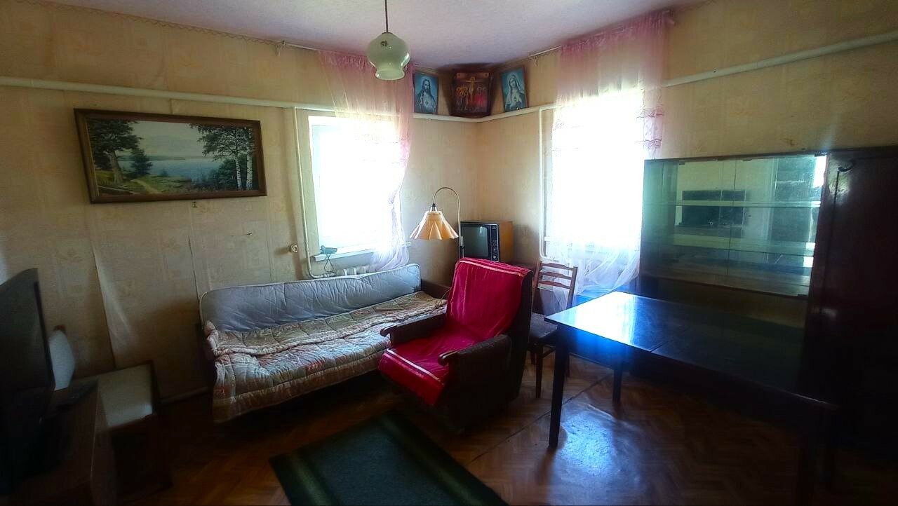 1836167639979662