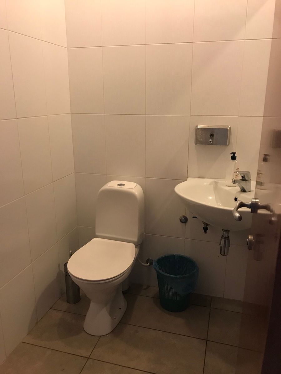 1835801459572663