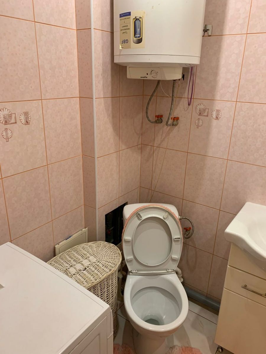 1833905827603665