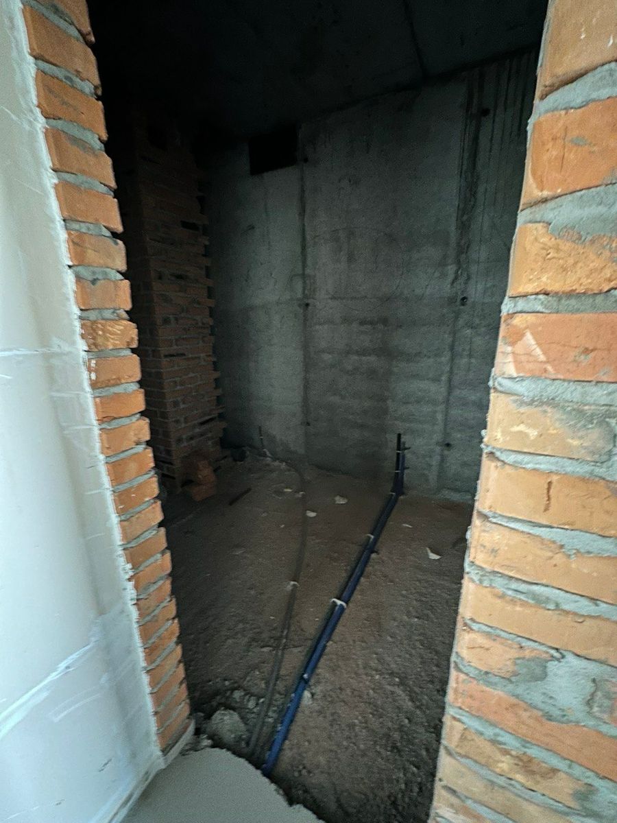 1837340261660667