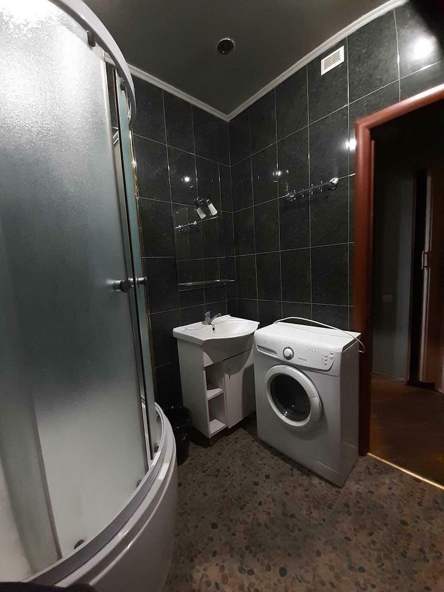 1837798221308667