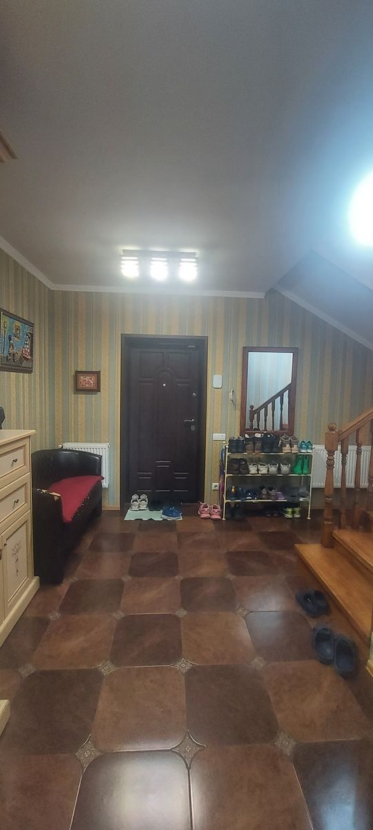 1833454393206668