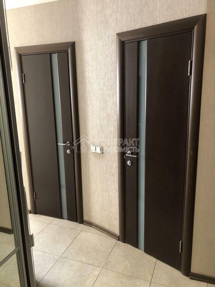 1834538277835668
