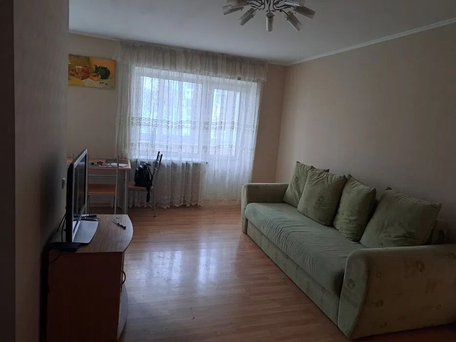 1834820445281669