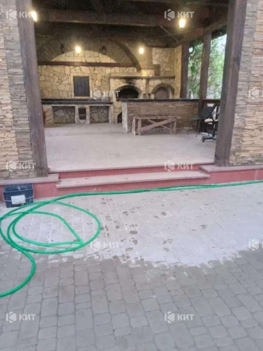 1833168610788067