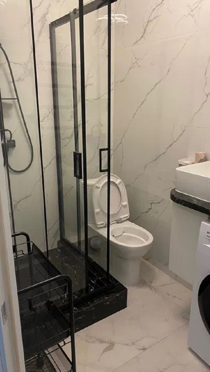 1830830024639670