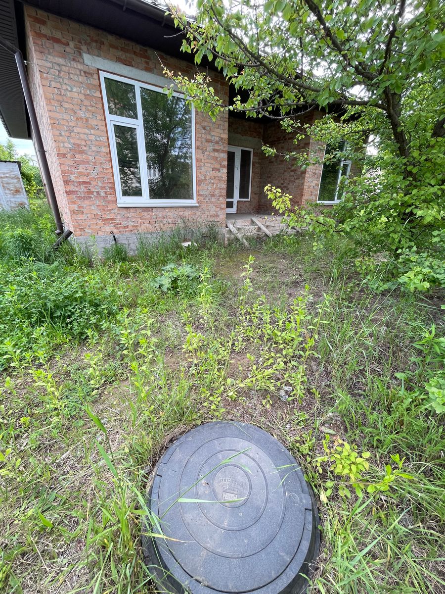 1833379190065671