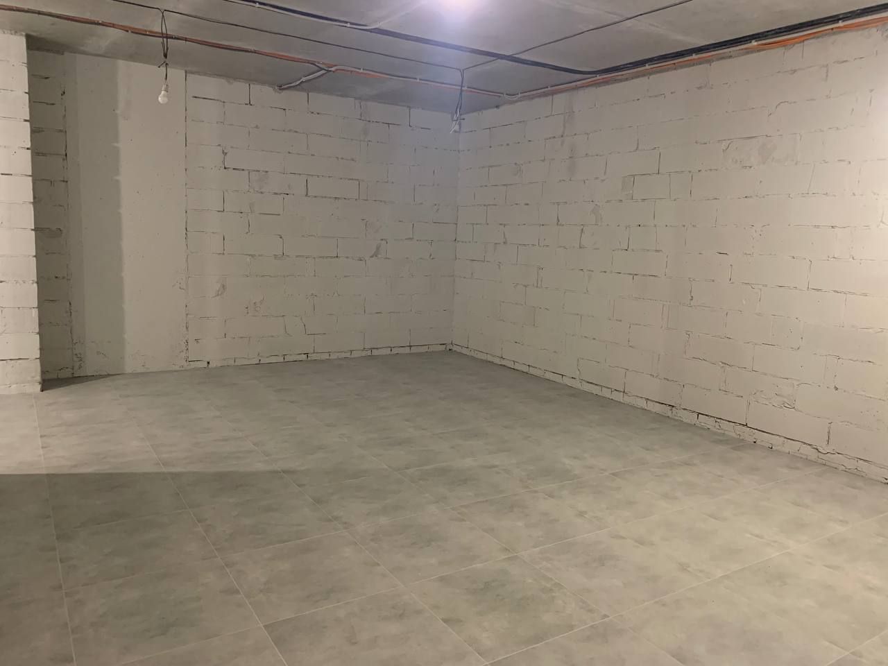 1840333282720671
