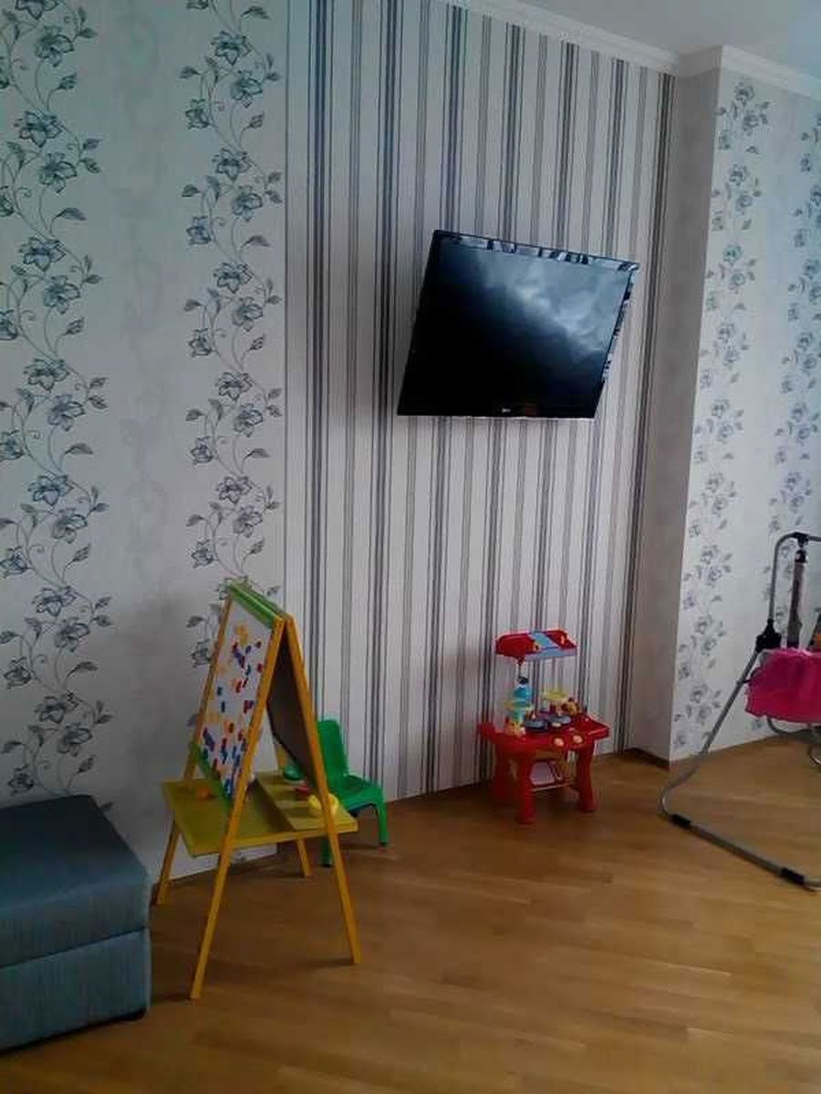 1839724824890672