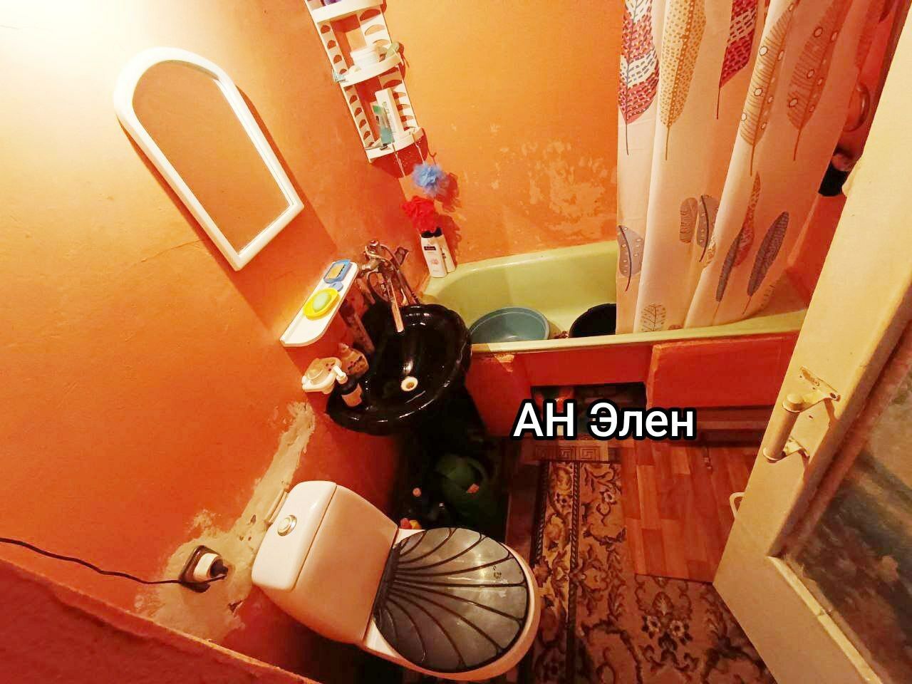 1835902753204673