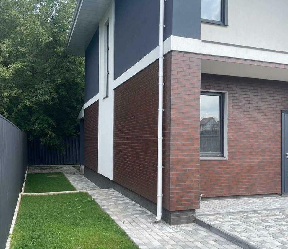 1836020488976674