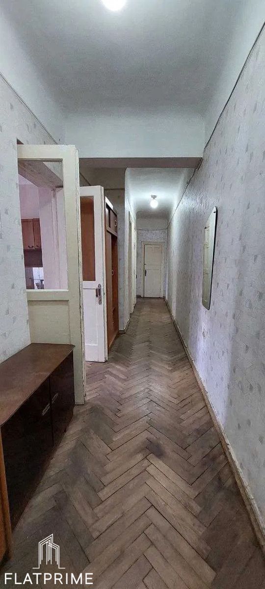 1829732855441675