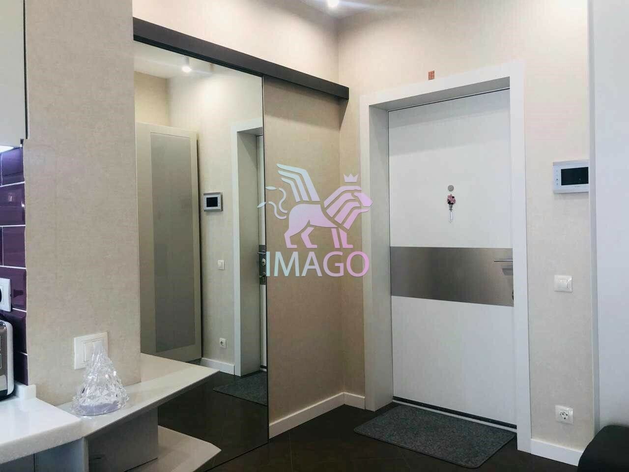 1832475173659675