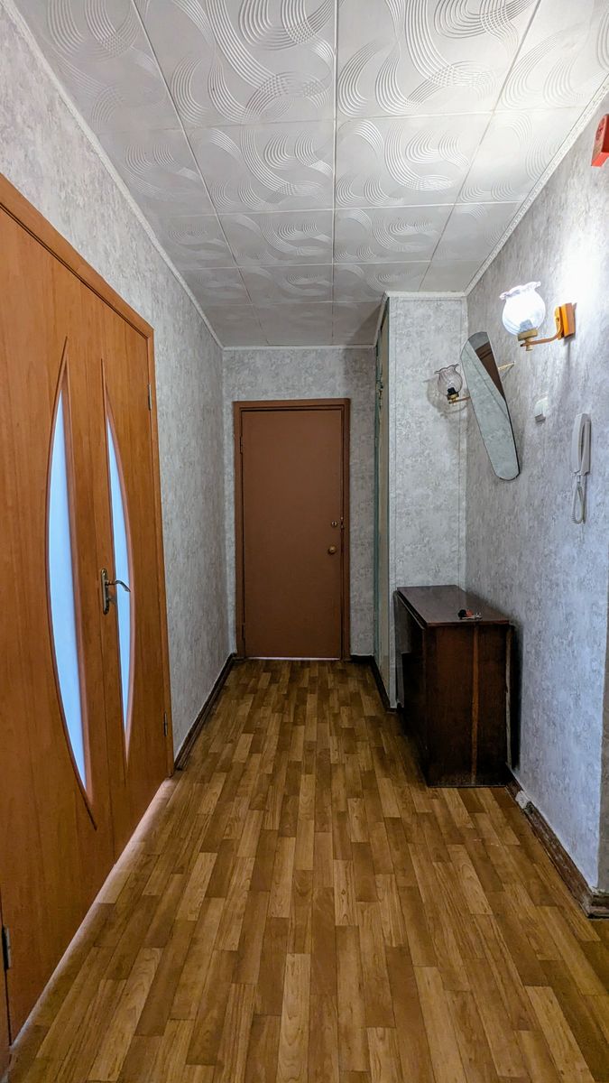 1832563446434675