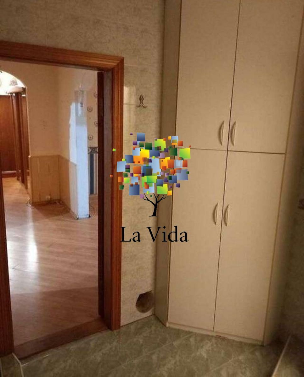 1835982096605675