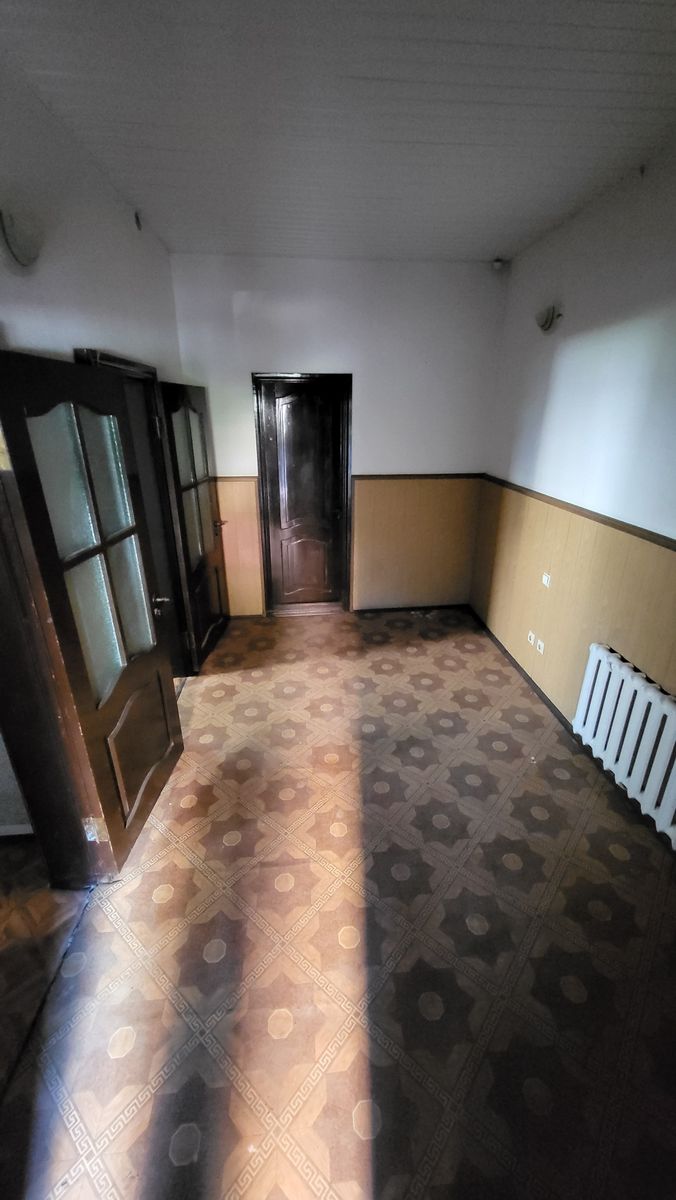 1836617926560675