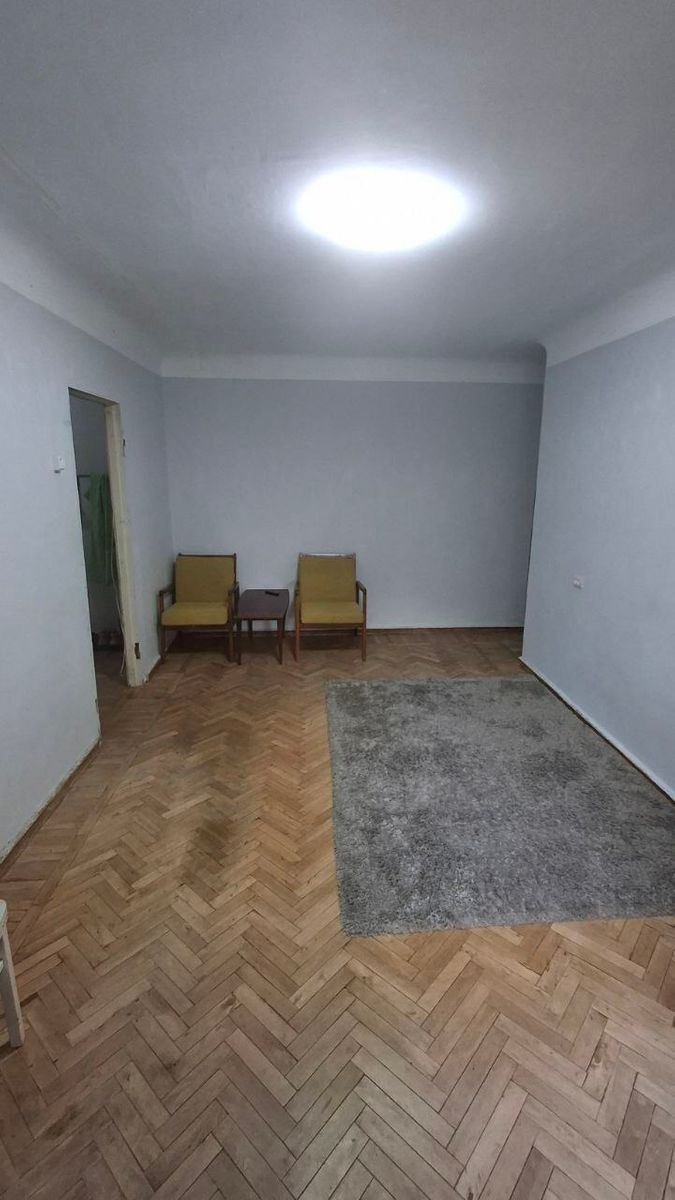 1835996481961676