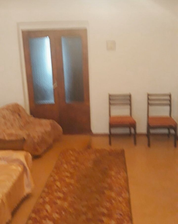 1833810562087677