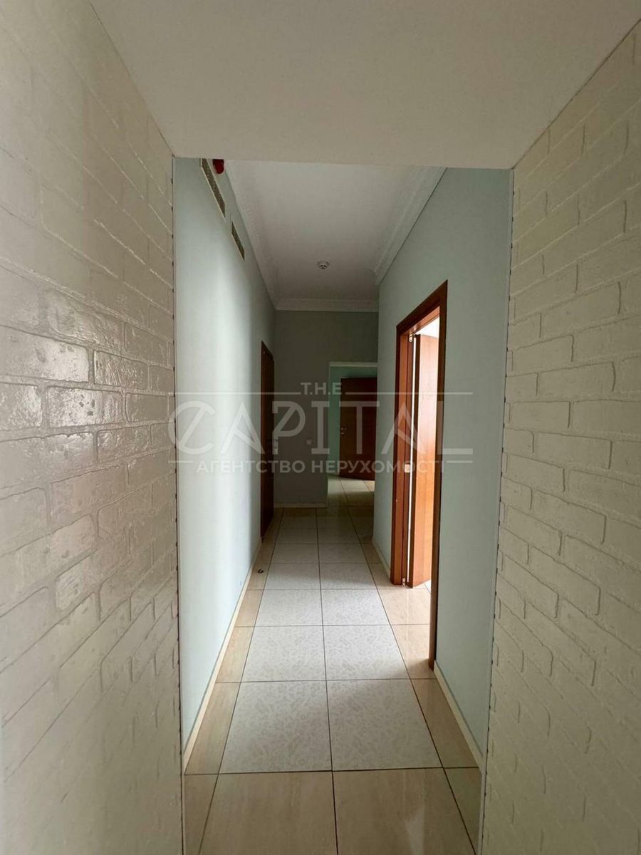 1835910904573677