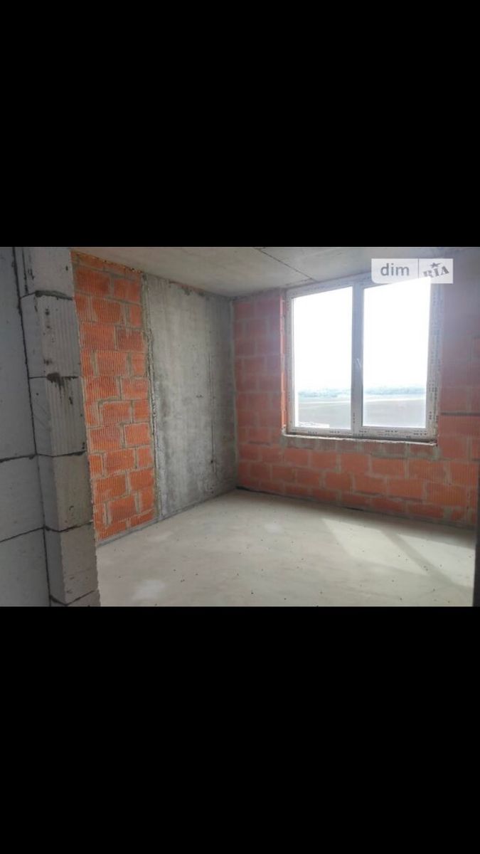 1831011375785679