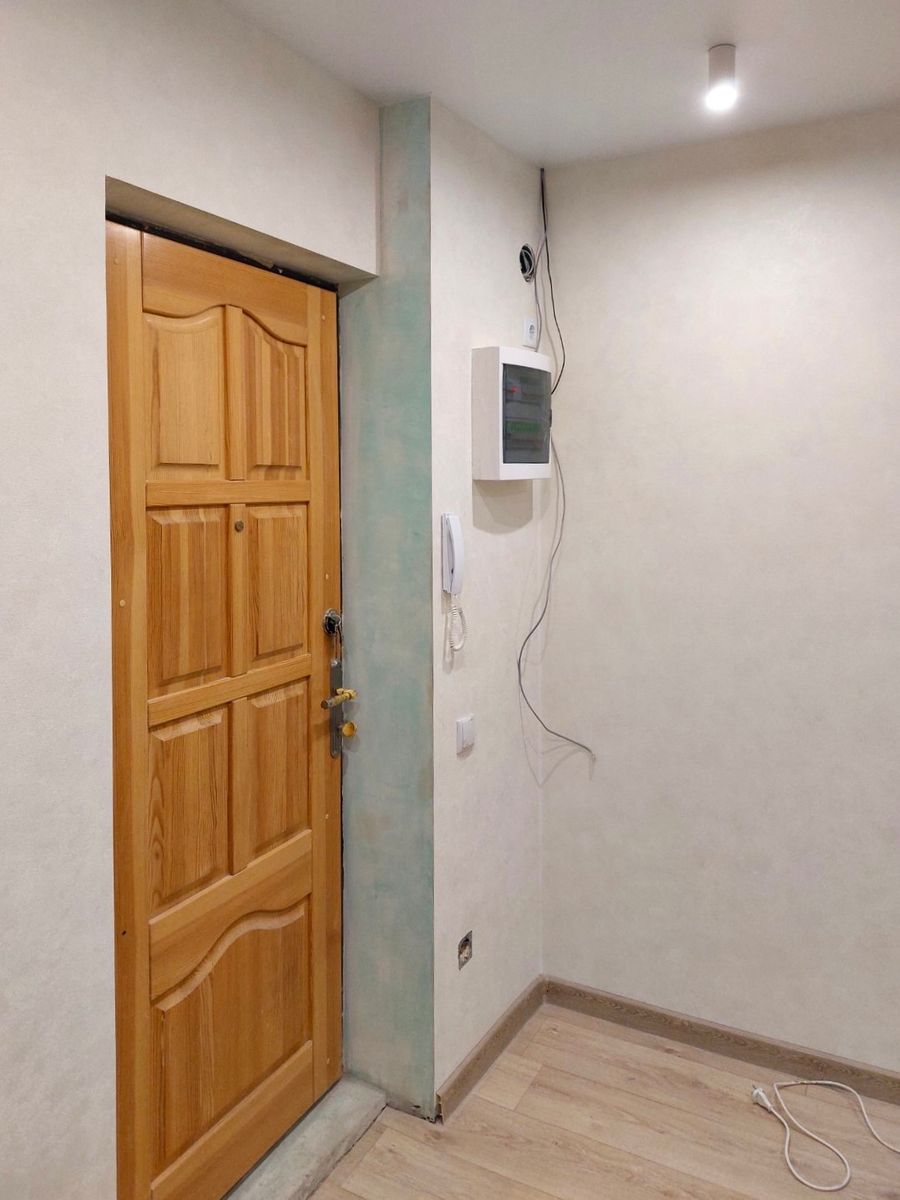 1833270651488679