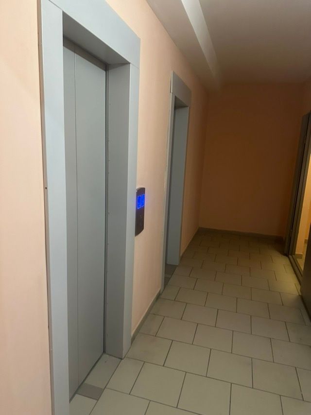 1832376199031068