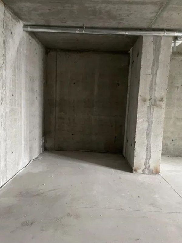1834161292426068