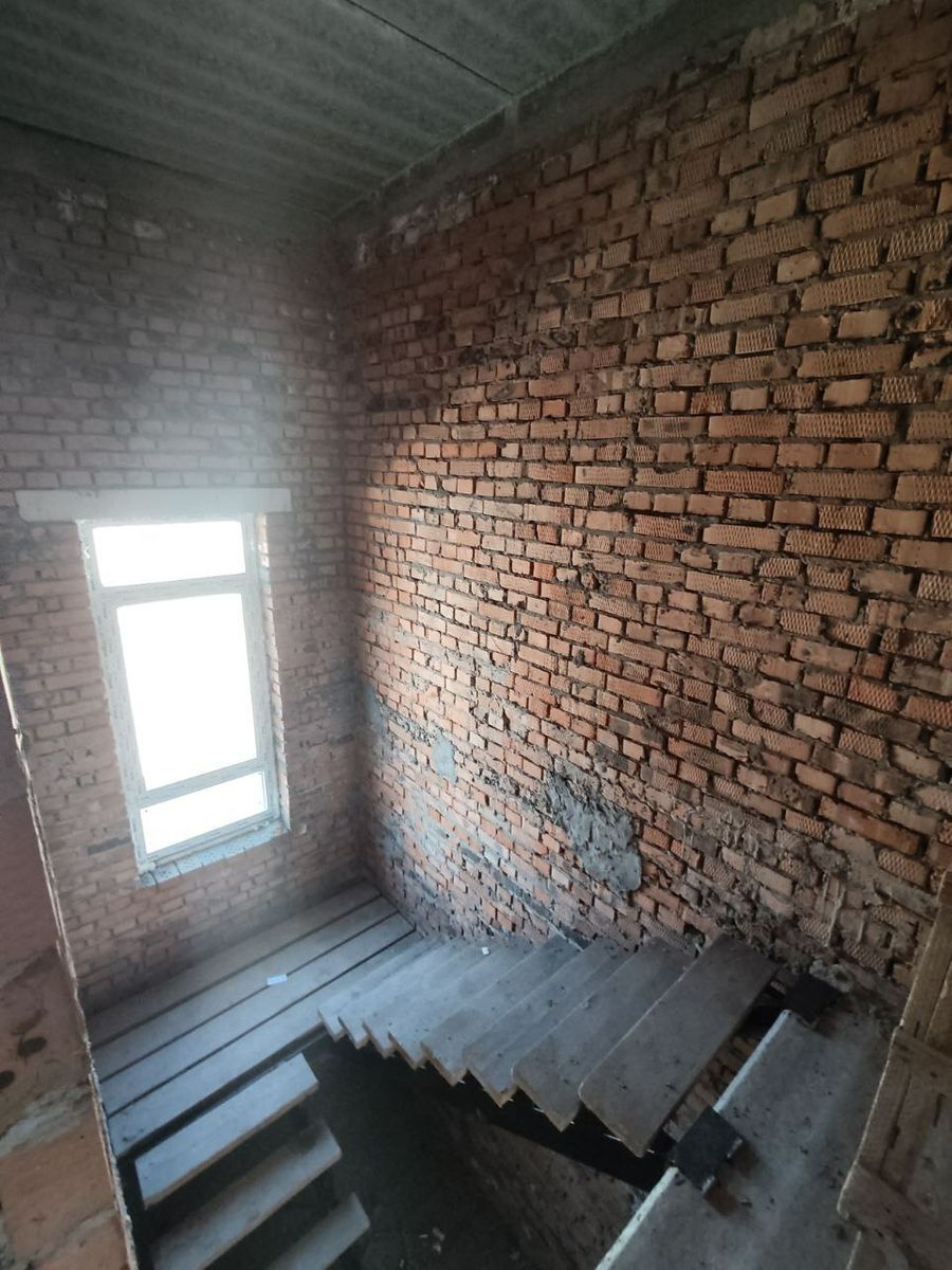 1830376423476680