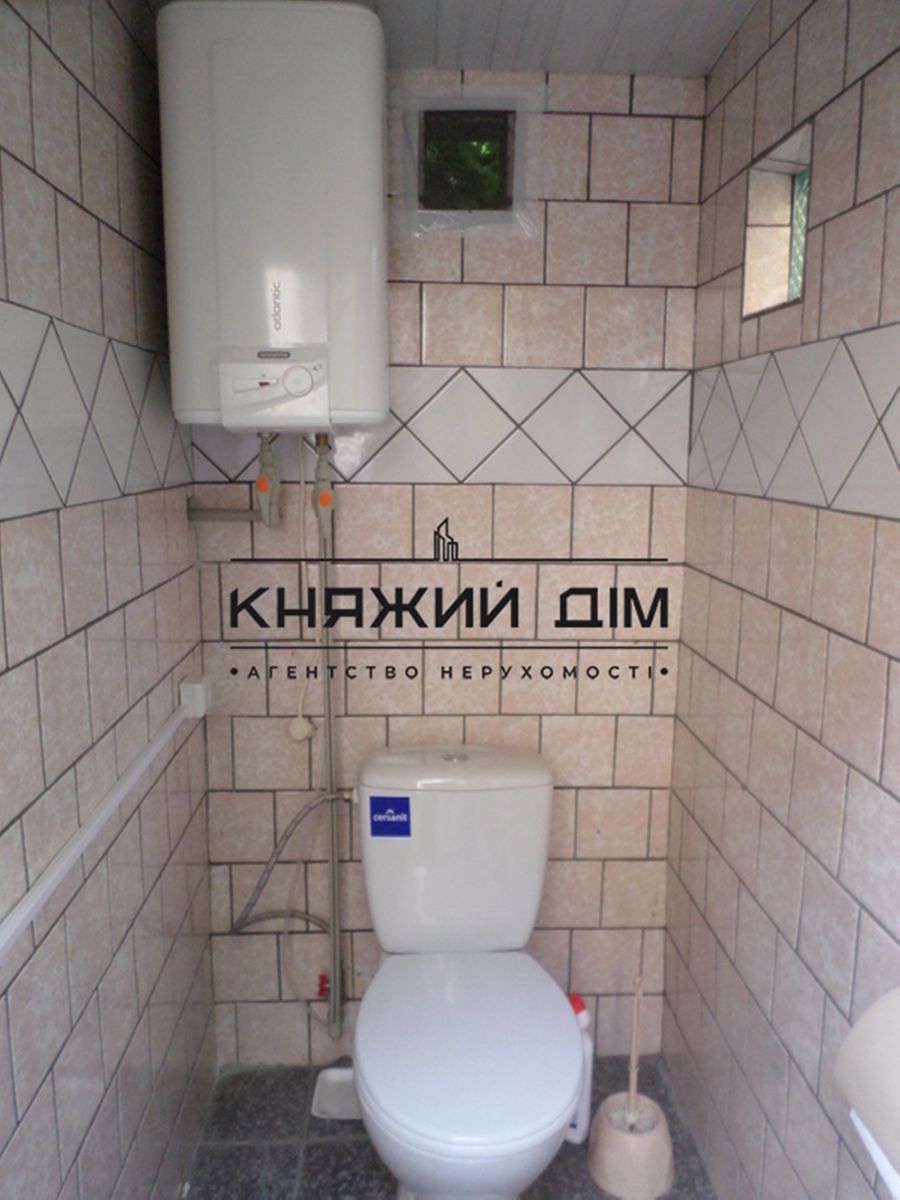 1835437418968680