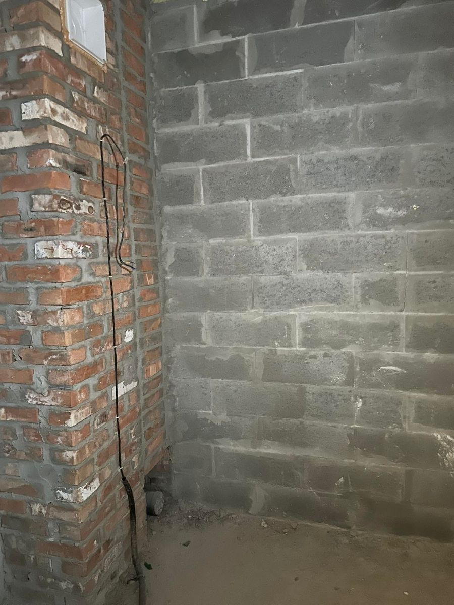 1832364124337681