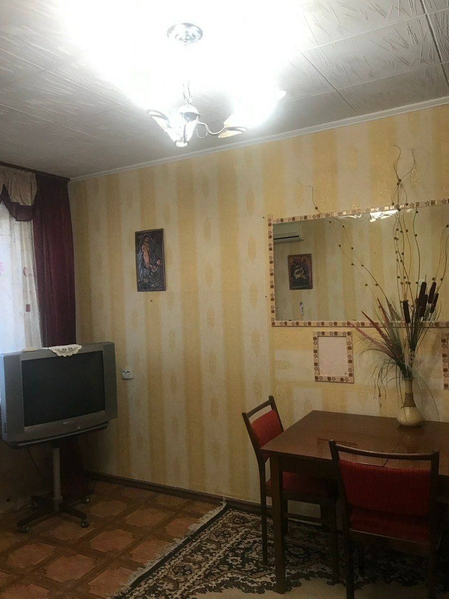 1837560665572681