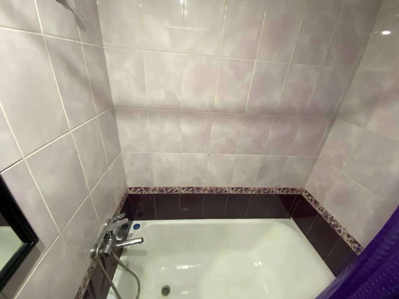 1833729001465682
