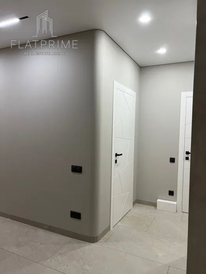1836615219580682