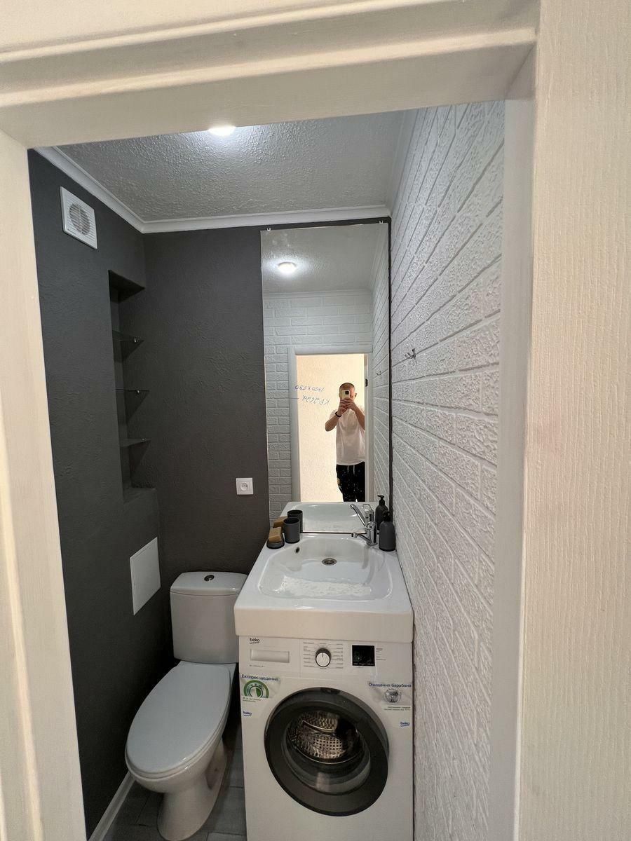 1837356236065683