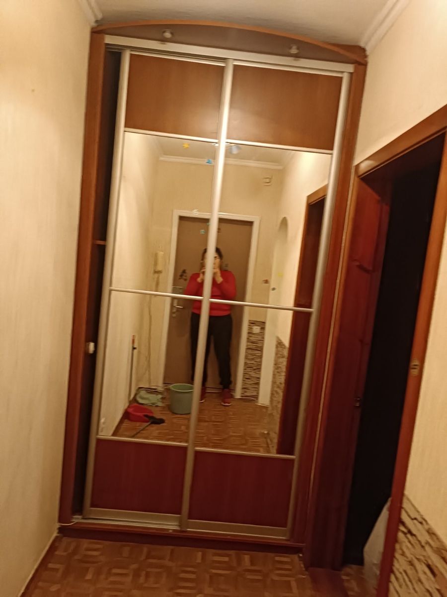 1836074542840686