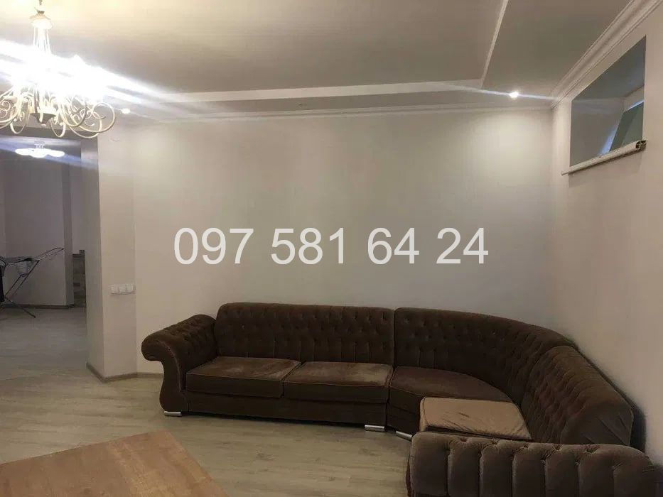 1837287808478686