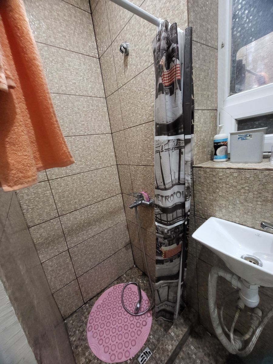 1823880867881688