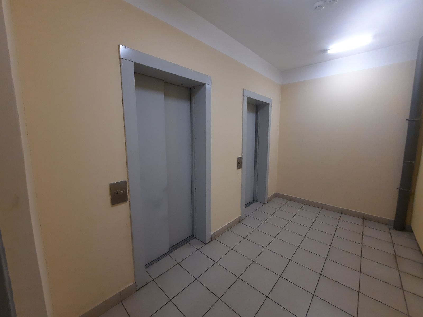 1832623874474688