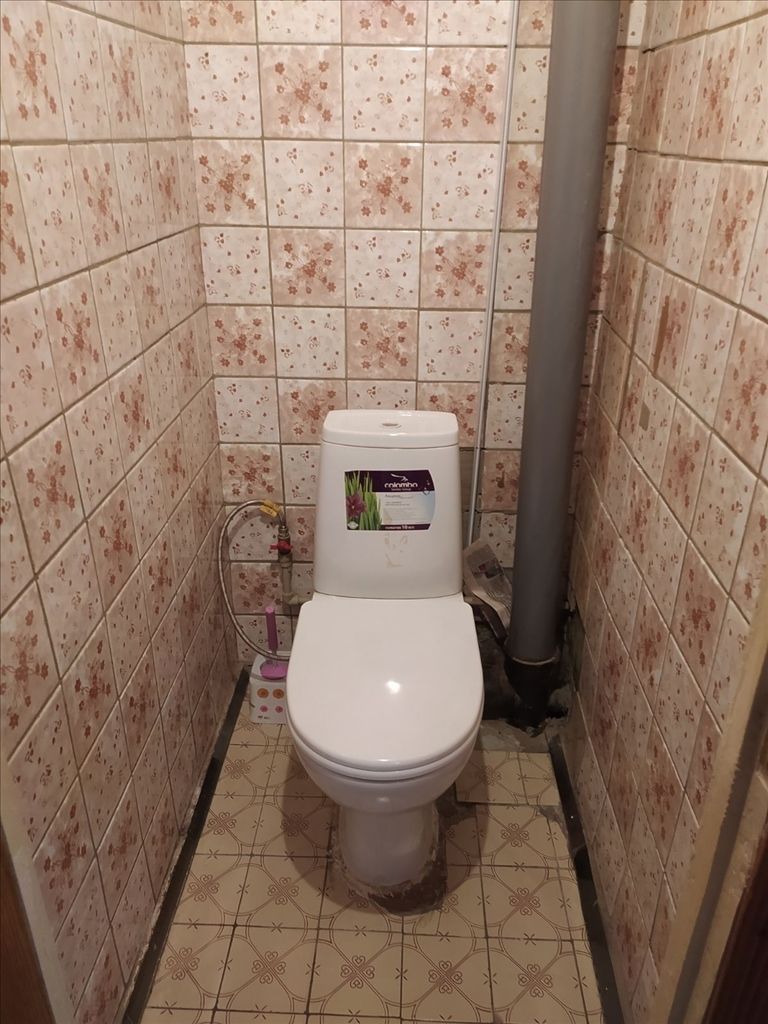 1834456903432688