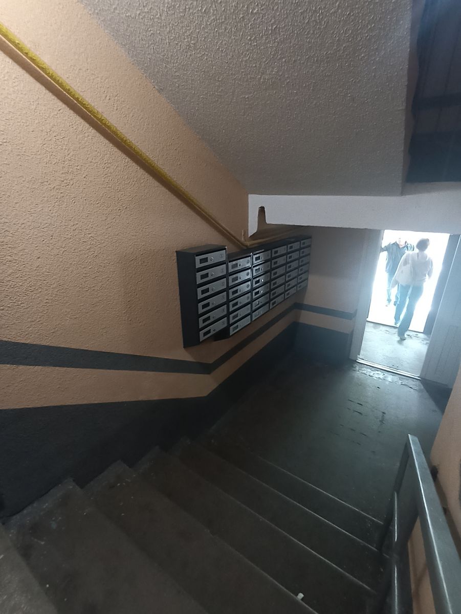 1837924591779688