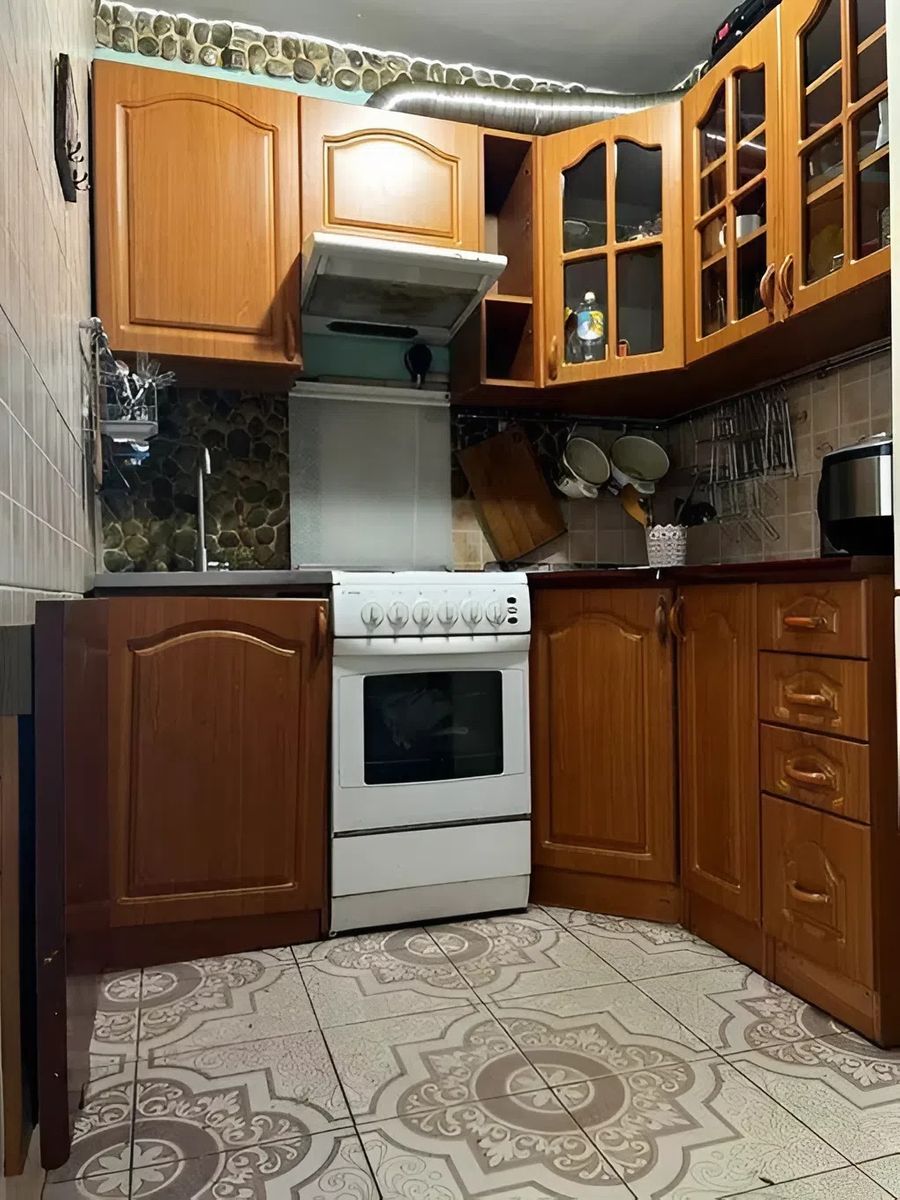 1839547478329688