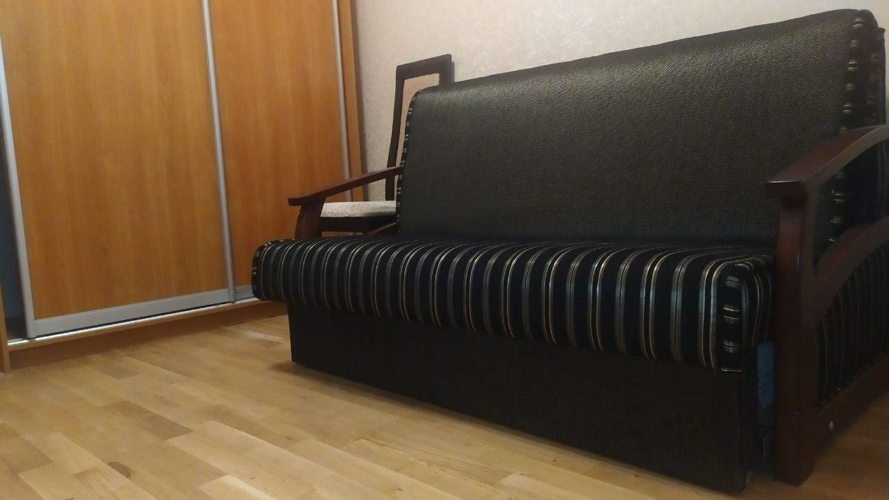 1832353340107689