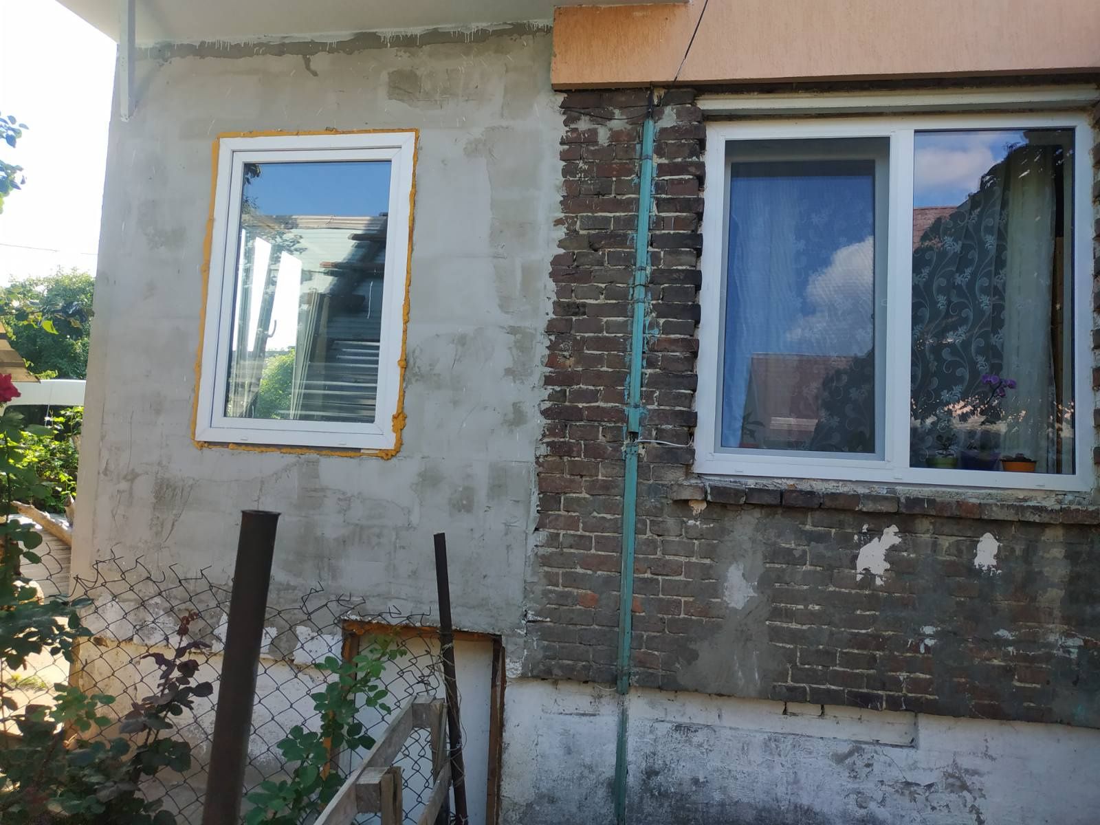 1836454604585069