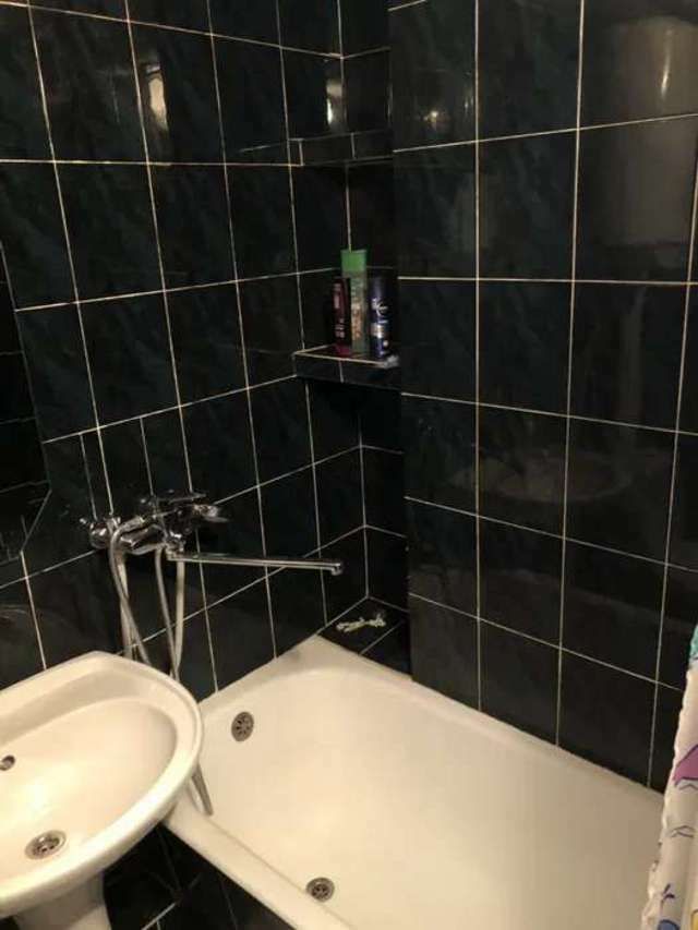 1831006213266691