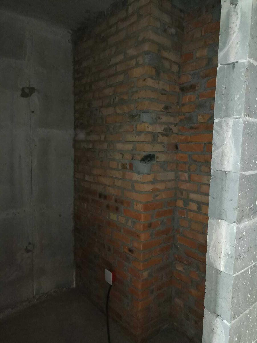 1835368001100691